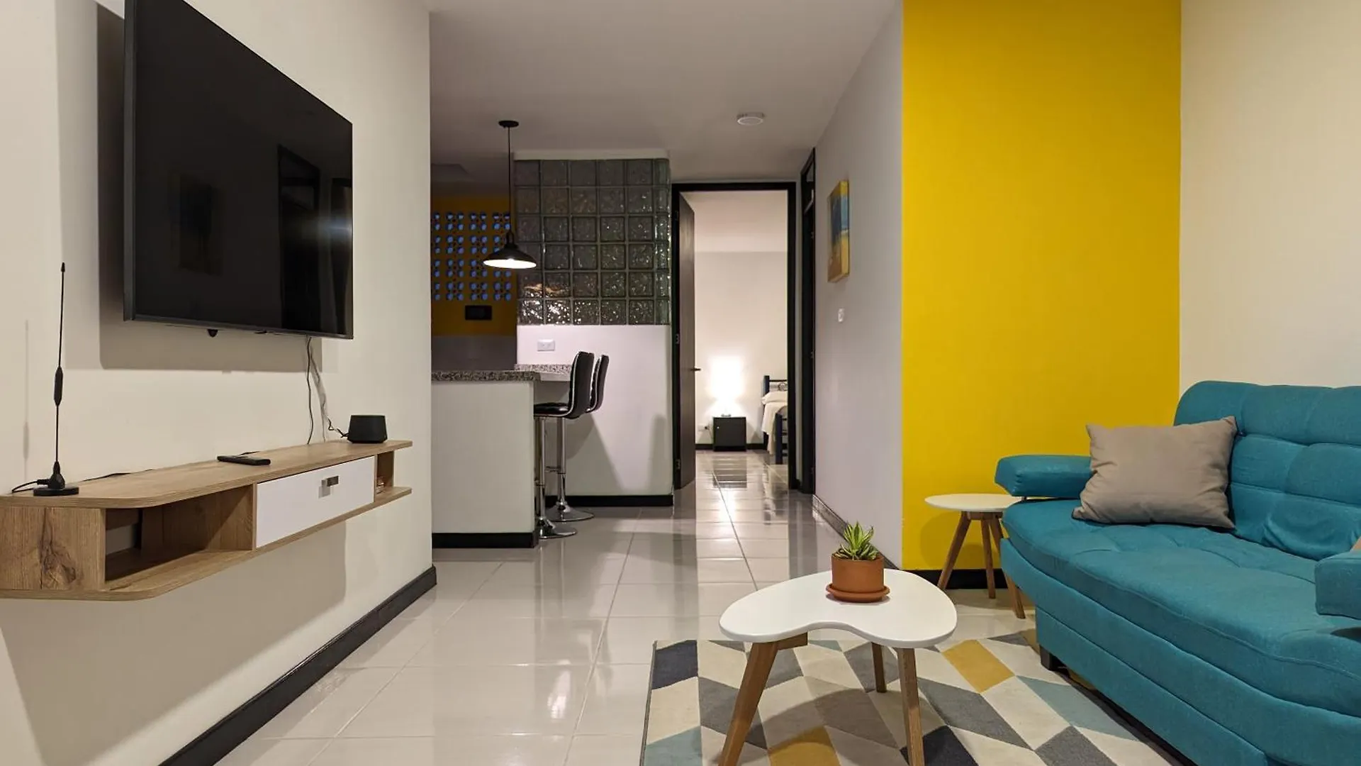 Cali Juanambu Acogedor Apartamento Con Parqueo Gratis Lägenhet